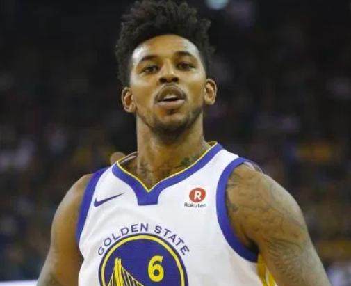 单场淘汰中 单场淘汰中